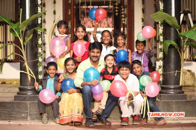 Film Rajini Murugan 2015 Wallpapers 8824