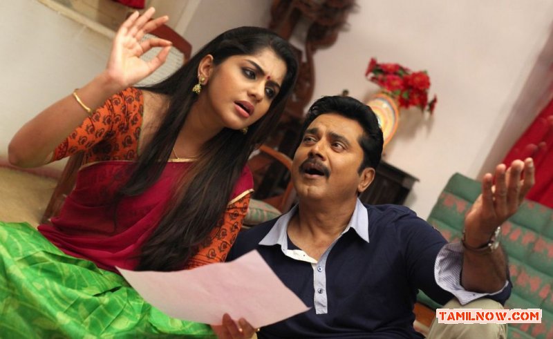 Meera Nandan And Sarathkumar Sandamarutham 598