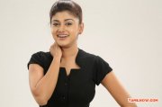 Oviya In Black Dress In Seeni Movie 17