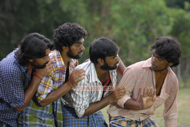 Senkadu Movie Still  Uththam  Suresh  Arun Pragash Vikky 1 761