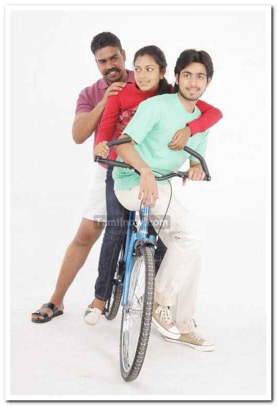 Sindhu Samaveli Movie Still 10