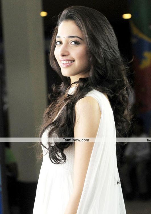 Tamanna In Siruthai 1