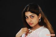 Actress Aaradhya In Thavani Katru 243