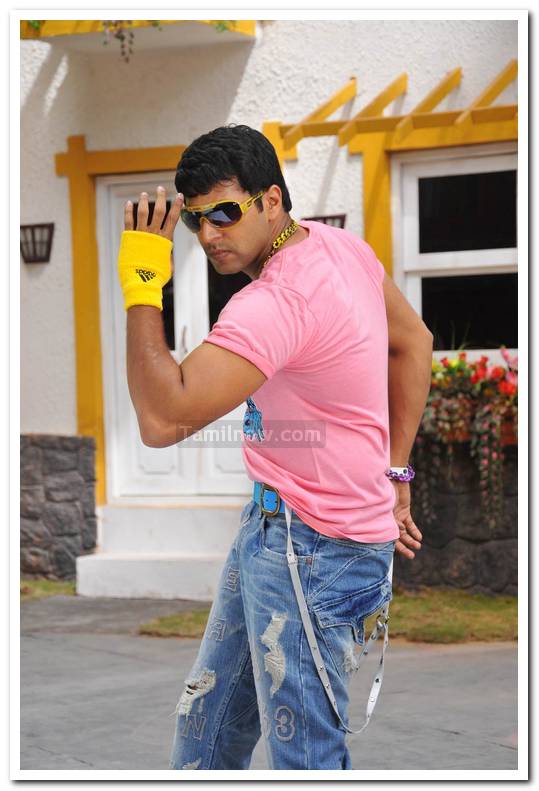 Jayam Ravi Still 11