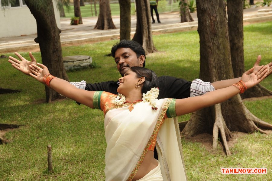 Thiraipada Nagaram Stills 4743