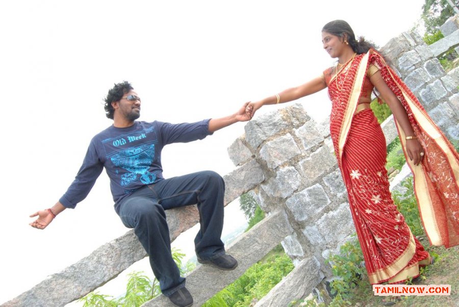 Tamil Movie Thooliyile Photos 7147