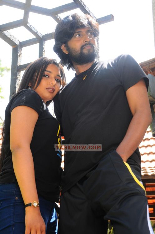 Movie Thulli Vilayadu 9067