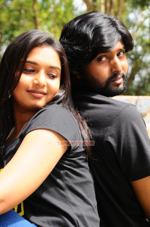 Tamil Movie Thulli Vilayadu Photos 3845