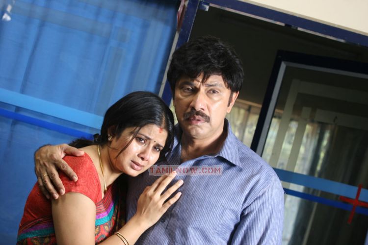 Tamil Movie Uchithanai Mukarnthal 4970