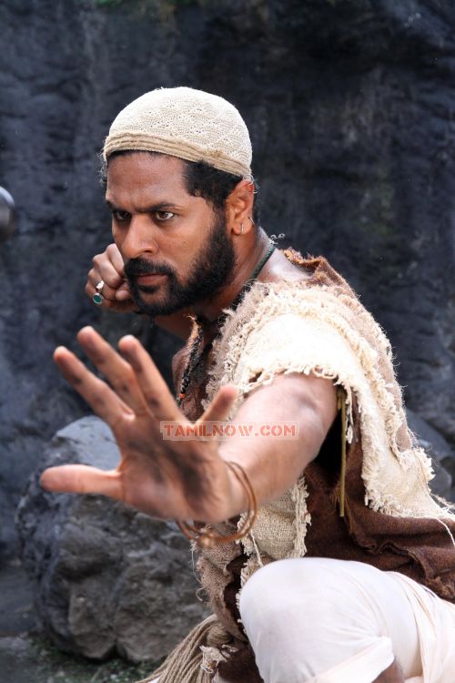 Prabhu Deva In Urumi 448