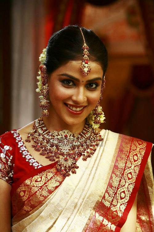 Genelia Picture 3