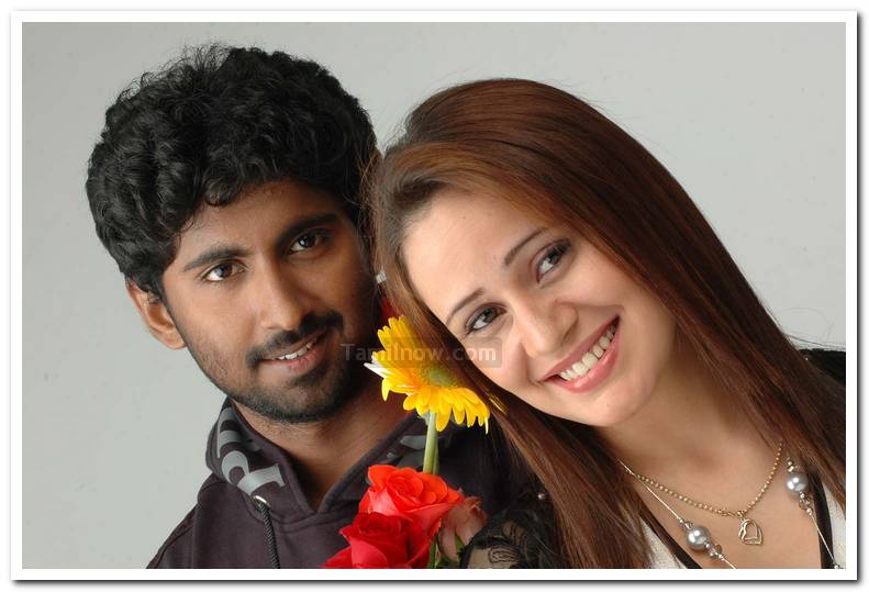 Vada Chellam Film Still 5