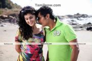 Jeeva Tapsee Vandhaan Ventraan Still 15