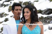 Jeeva Tapsee Vandhaan Ventraan Still 8