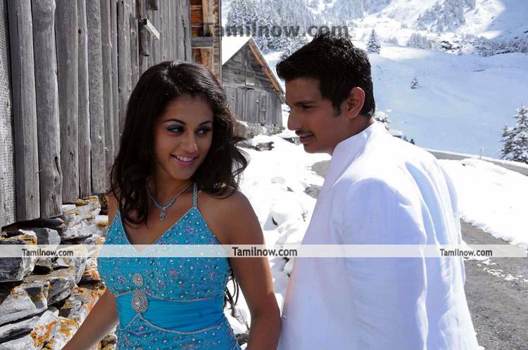 Vandhaan Ventraan Movie Still 2