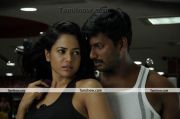 Vishal And Sameera Reddy In Vedi Movie 3