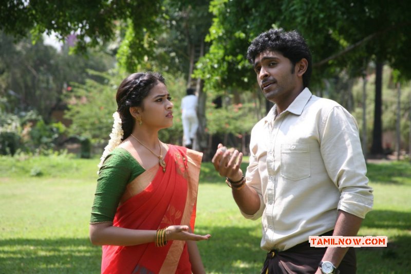 Vikram Prabhu Sri Divya In Vellaikara Durai Cinema 262