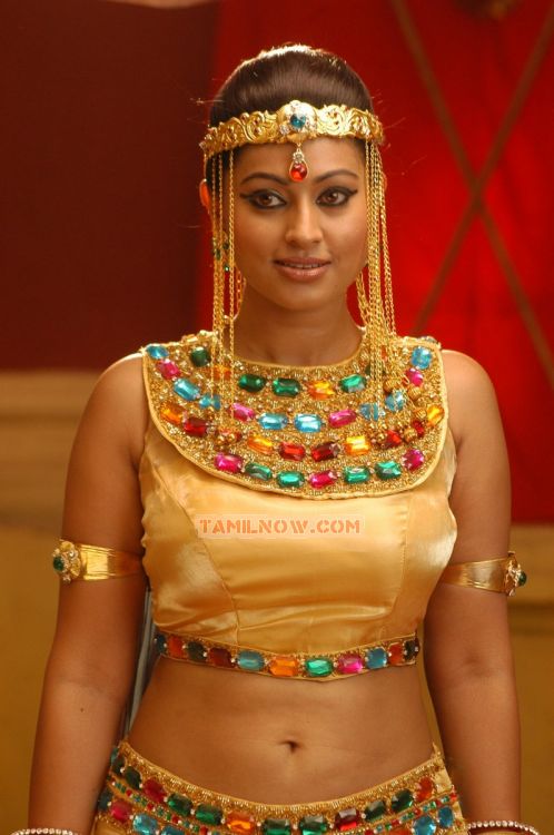 Sneha In Vidiyal 189