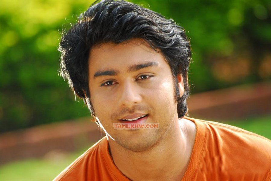 Actor Tej 430