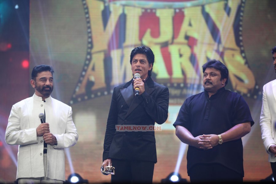 Shahrukh Khan Kamal Haasan And Prabhu 32