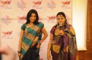 Anuja Iyer At Sri Palam Silks Stills 5635