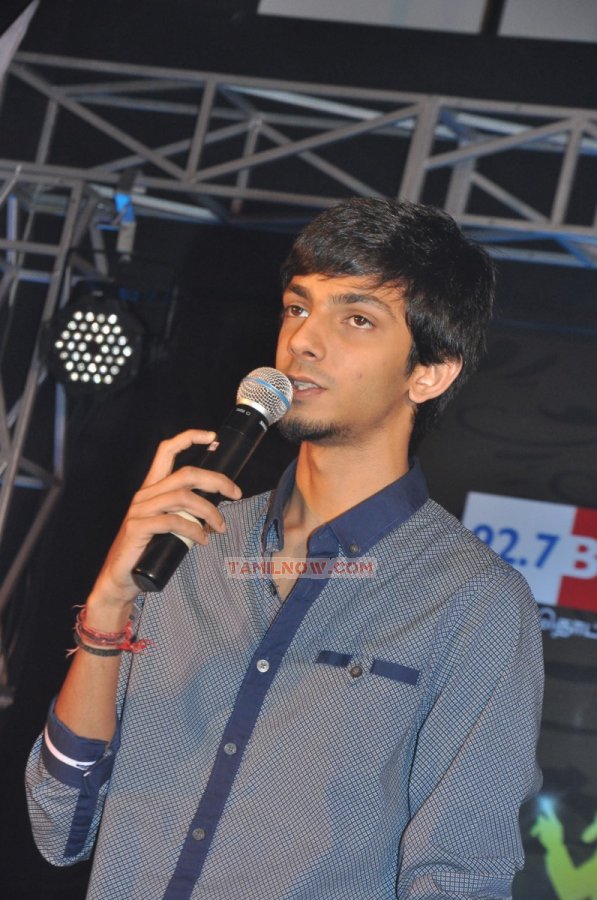 Big Fm Manasa Thotta Singer Finals Photos 7675