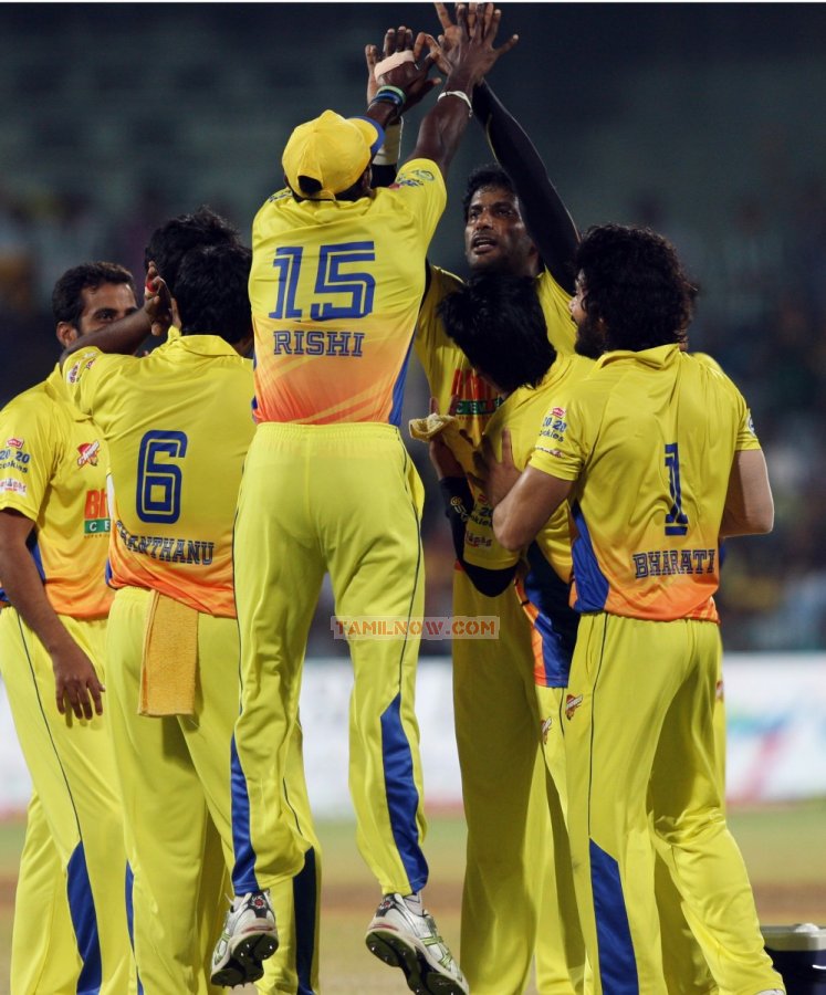 Ccl 3 Chennai Rhinos Vs Bengal Tigers Stills 8189