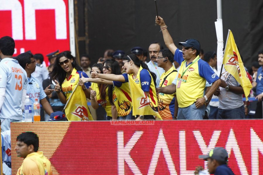 Ccl Chennai Rhinos Vs Bhojpuri Dabangs Stills 743