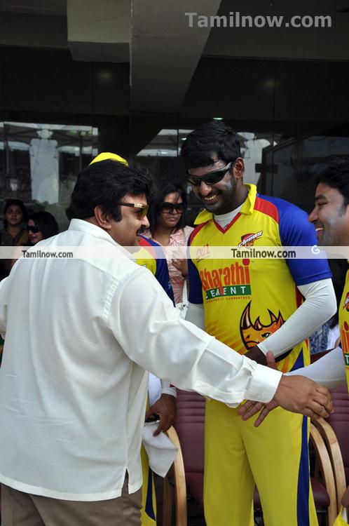 Prabhu At Celebrity Cricket League Match 1