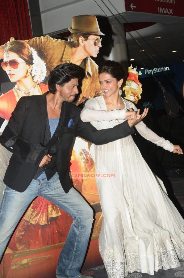 Chennai Express Trailer Launch Photos 8975