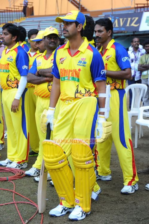 Chennai Rhinos Vs Bengal Tigers 8171