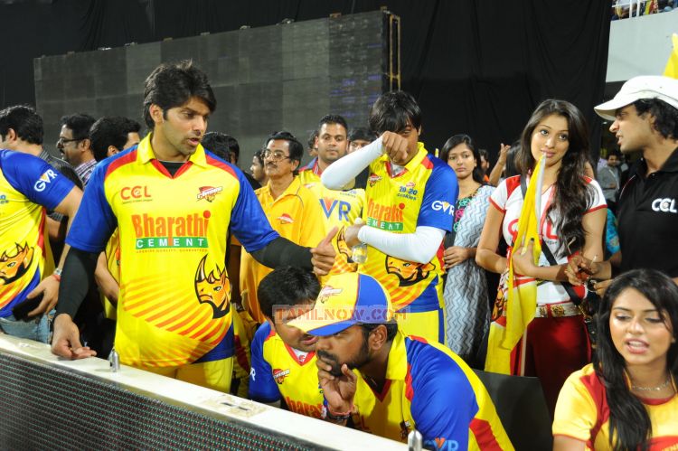 Chennai Rhinos Vs Telugu Warriors 1018