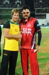 Jonty Rhodes With Venkatesh 79