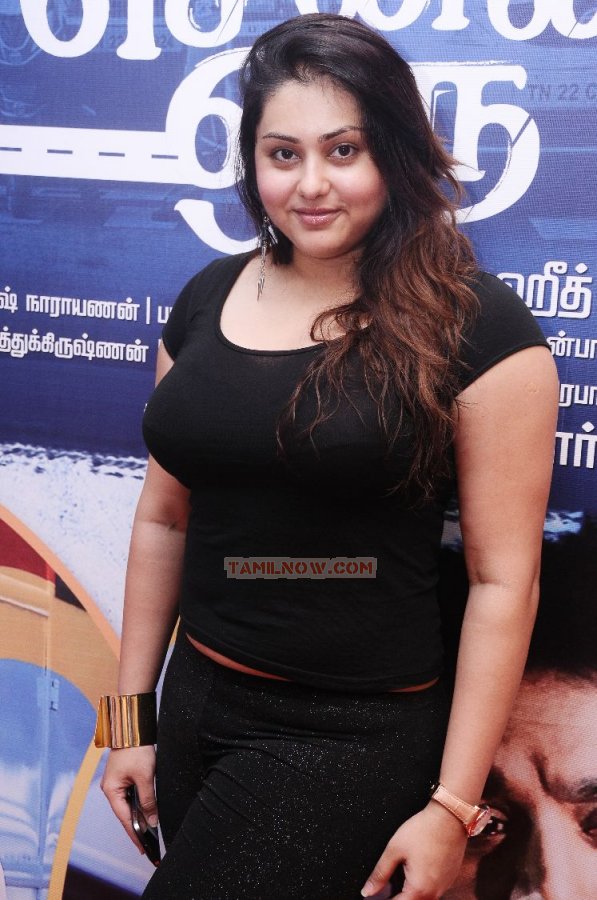 Actress Namitha Chennaiyil Oru Naal Premiere 728