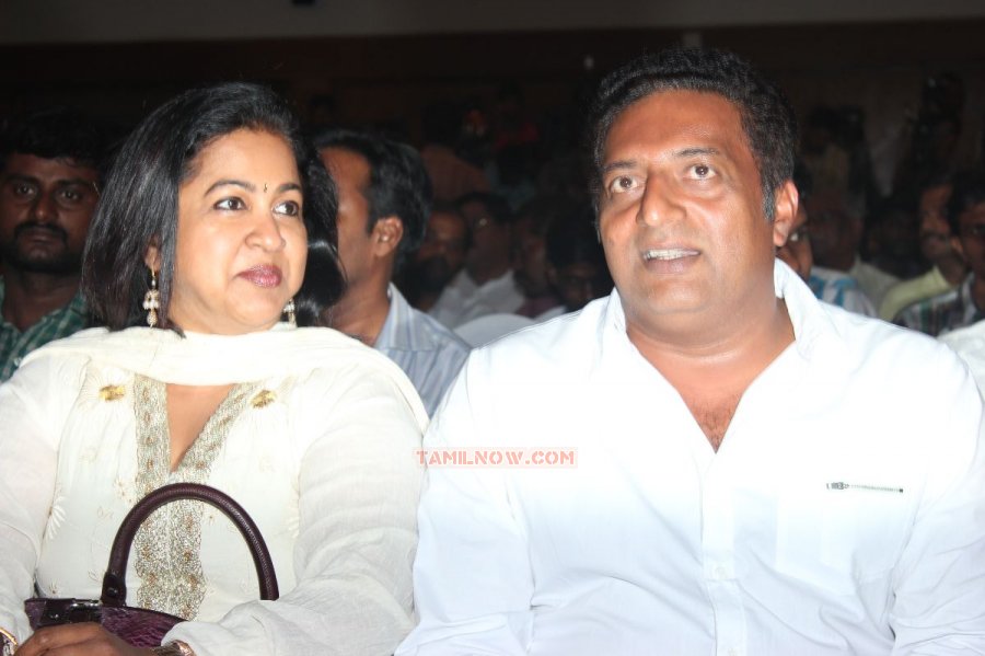 Radhika Sarathkumar And Prakash Raj 462