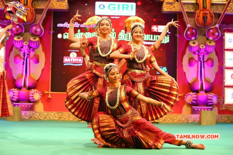 Function Chennaiyil Thiruvaiyaru Season 10 Dec 2014 Images 7060