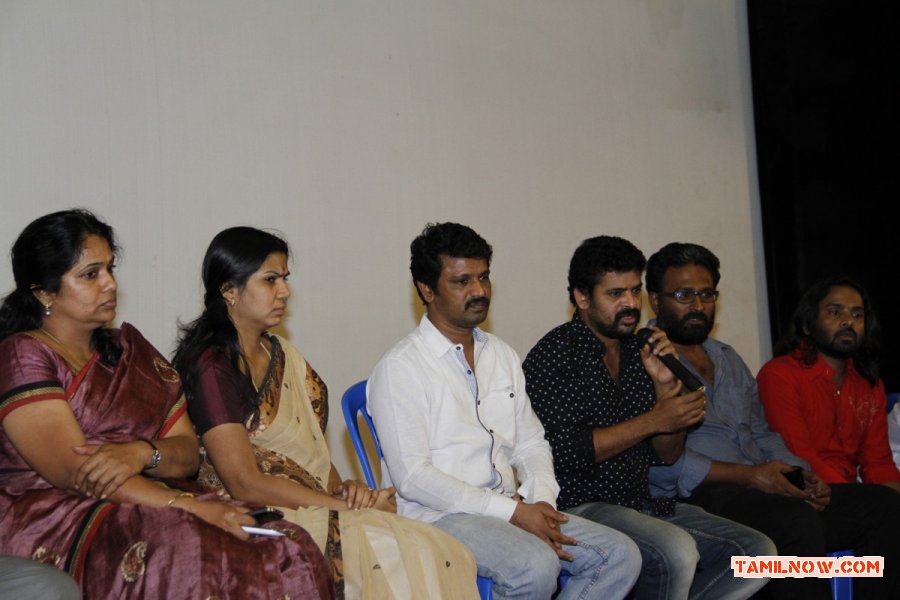 Director Cheran Pressmeet Stills 1566