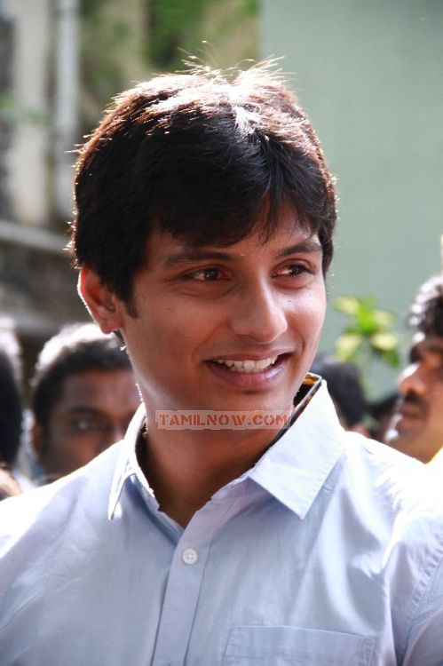 Jeeva At Ennennum Punnagai Pooja 379