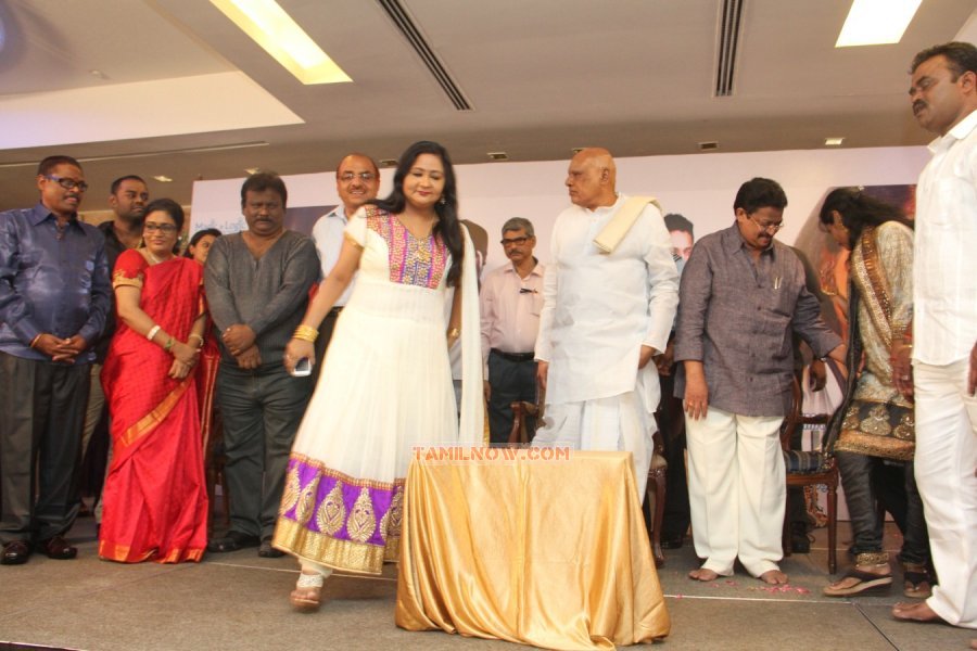 Ilamai Payanam Movie Launch 2853