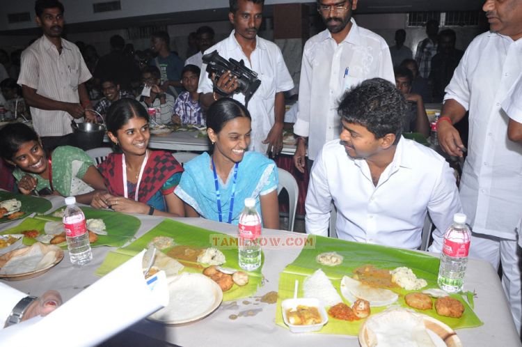 Ilayathalapathy Vijay Education Awards 2012 Stills 4474