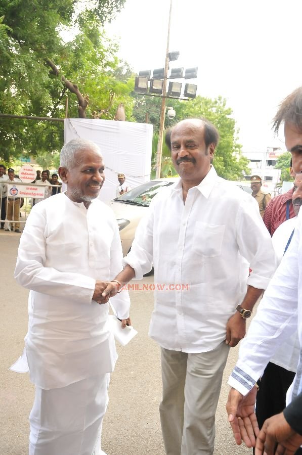 Ilaiyaraaja And Rajinikanth 674