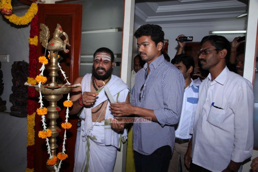 Jilla Movie Launch Stills 6923