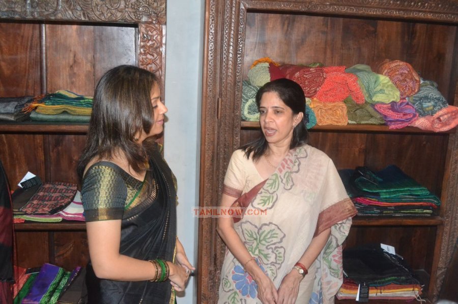 Jyothika Launches Lakshmi Sarees 9881