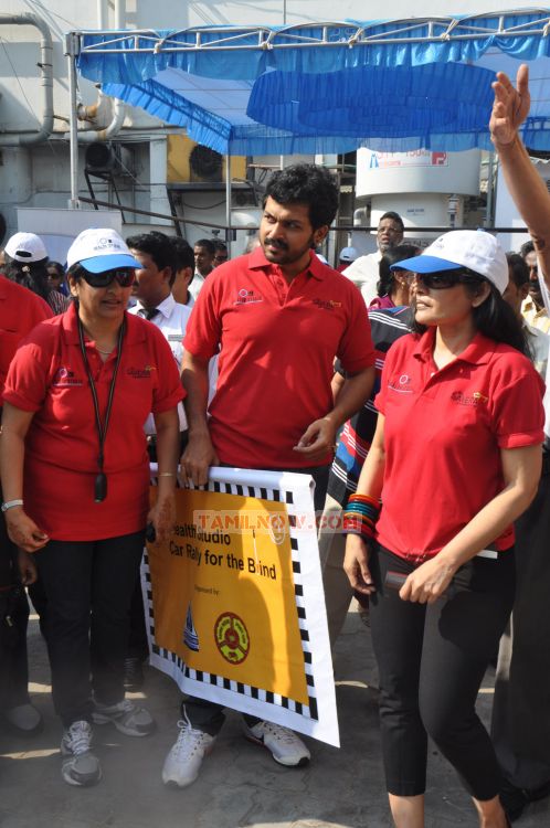 Karthi At O2 Car Rally For The Blind Stills 826