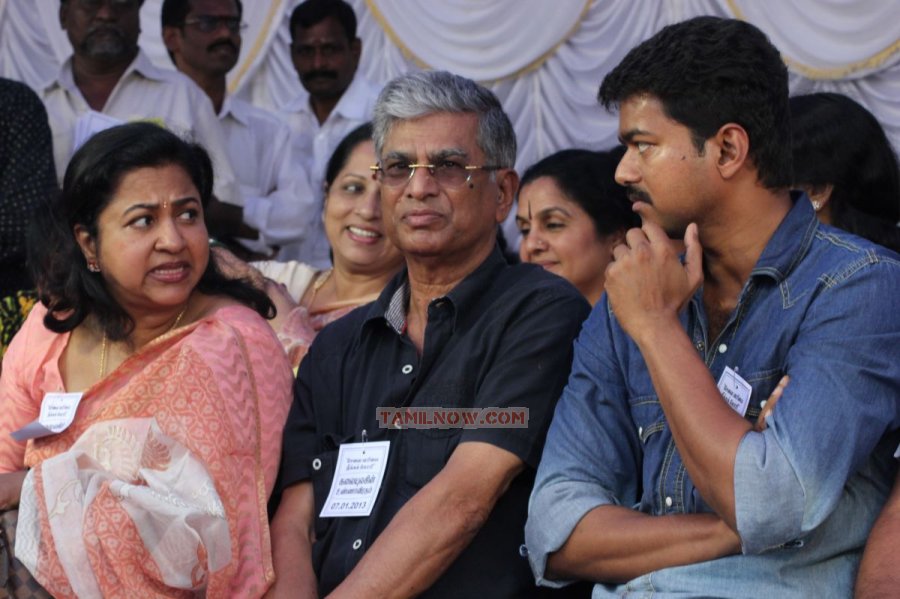 Radhika Sarathkumar And Vijay 690