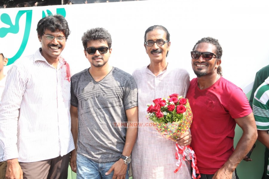 Manobala Birthday Celebration With Vijay 1938