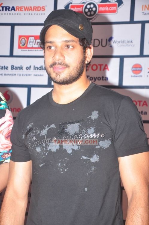 Bharath At Moto Show Pressmeet 240