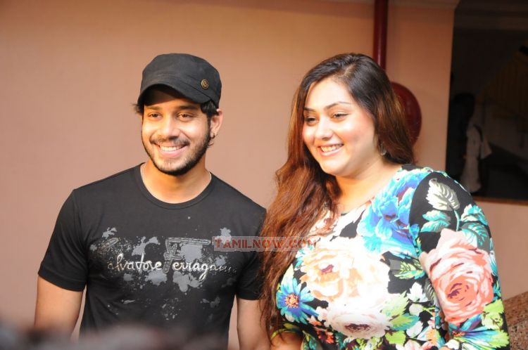 Bharath Namitha Moto Show Pressmeet 749