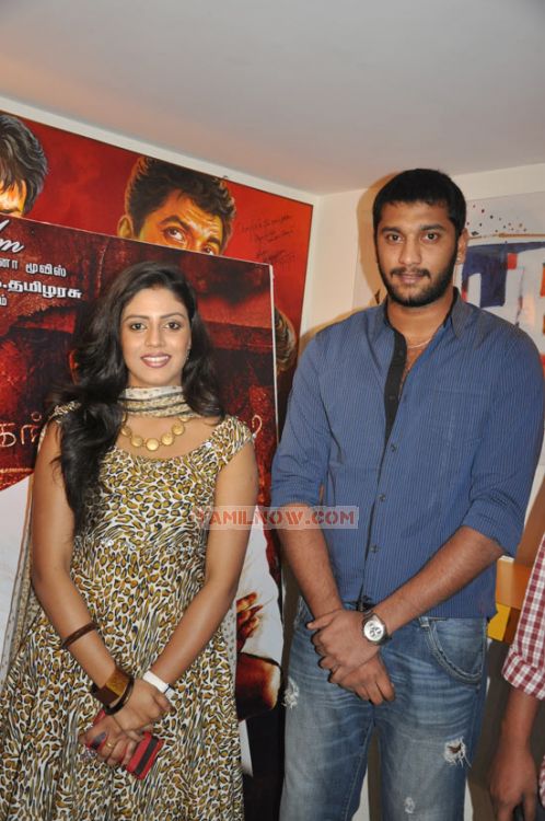 Iniya And Arulnidhi At Mouna Guru Audio Launch 132