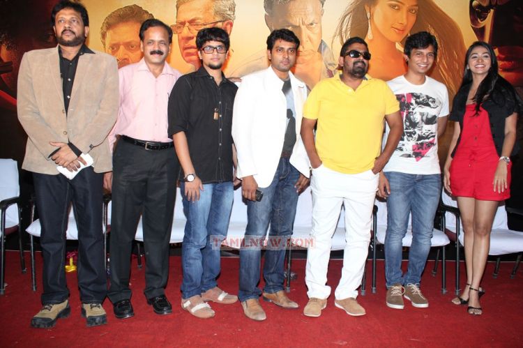 Mugamoodi Press Meet 9992